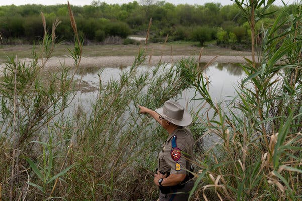 Federal Court Allows Texas Immigration Law to Take Effect